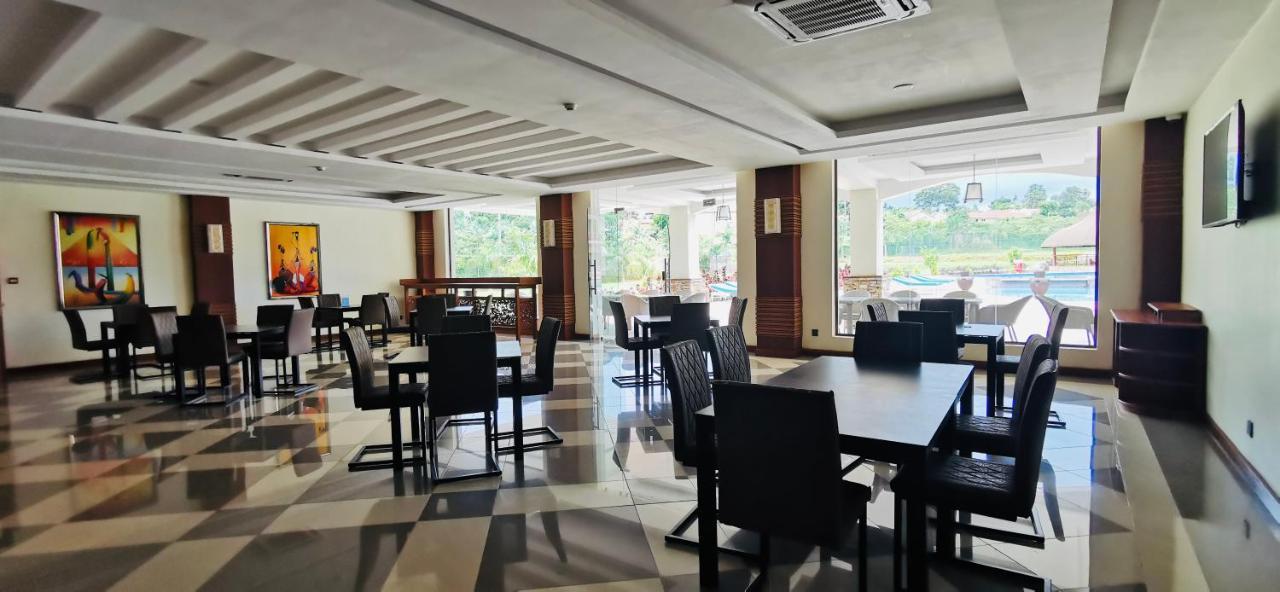 Kampala Nile Resort Seeta Luaran gambar