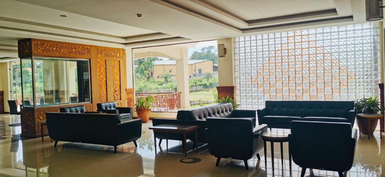 Kampala Nile Resort Seeta Luaran gambar