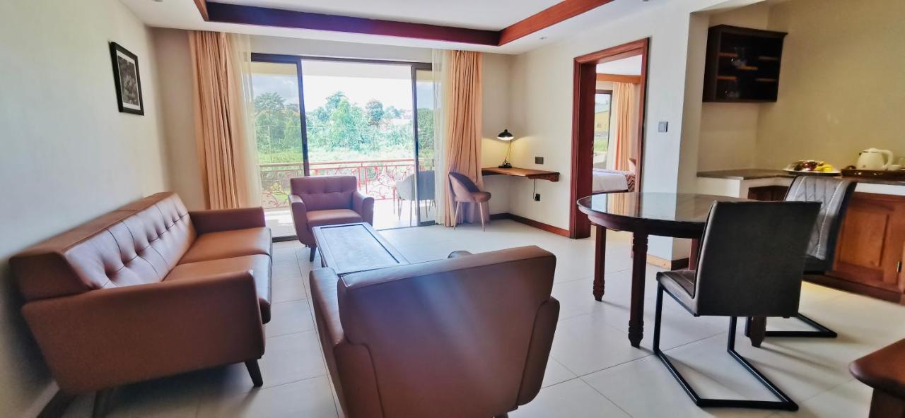Kampala Nile Resort Seeta Luaran gambar