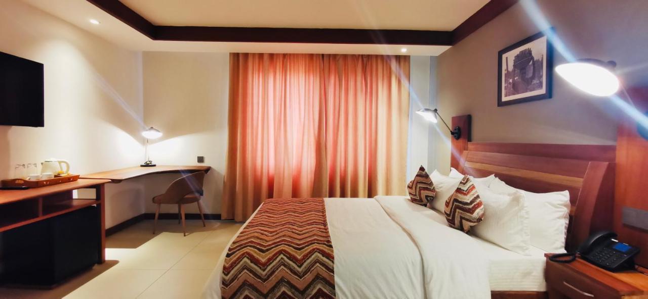 Kampala Nile Resort Seeta Luaran gambar