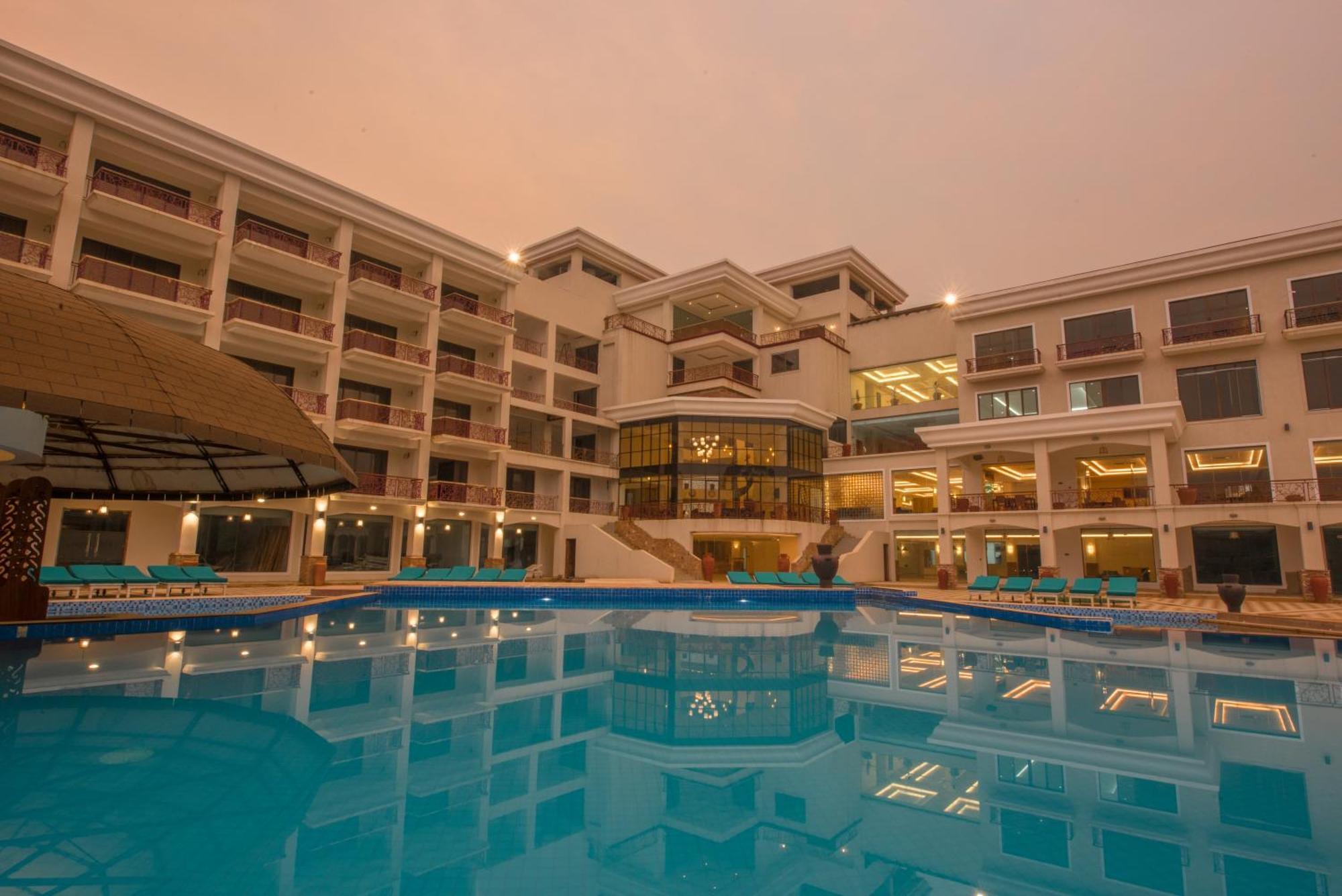 Kampala Nile Resort Seeta Luaran gambar